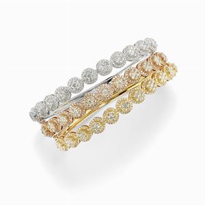 Tre bracciali nei tre ori 18k e diamanti