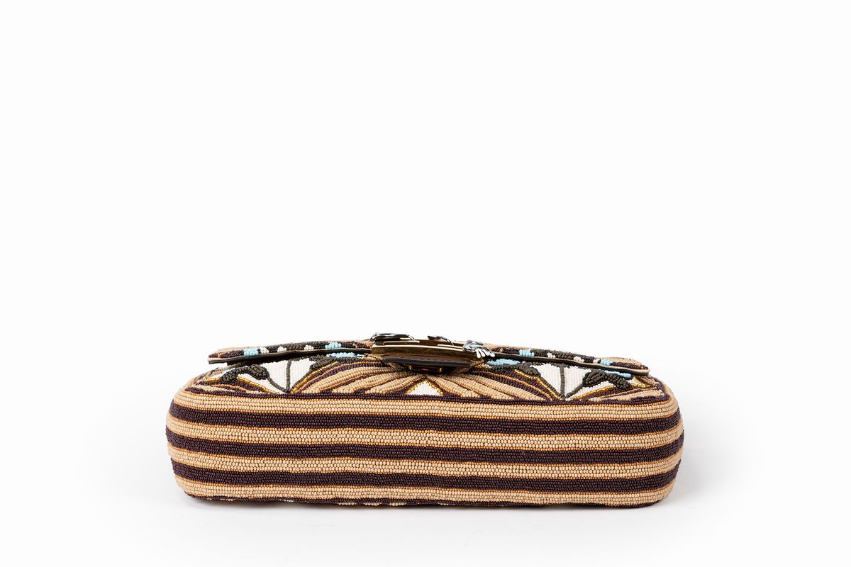 Fendi - Borsa Baguette, ricamo perline e decoro floreale