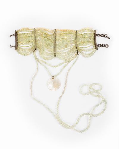 Collier de Chien in vetro color verde acqua con pendente in madreperla