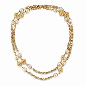 A 18k gold and cultured pearl necklace