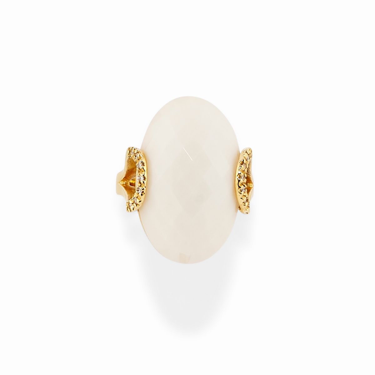 Cinque Gioielli in Oro Rosa 18k, Diamanti e Agata Bianca