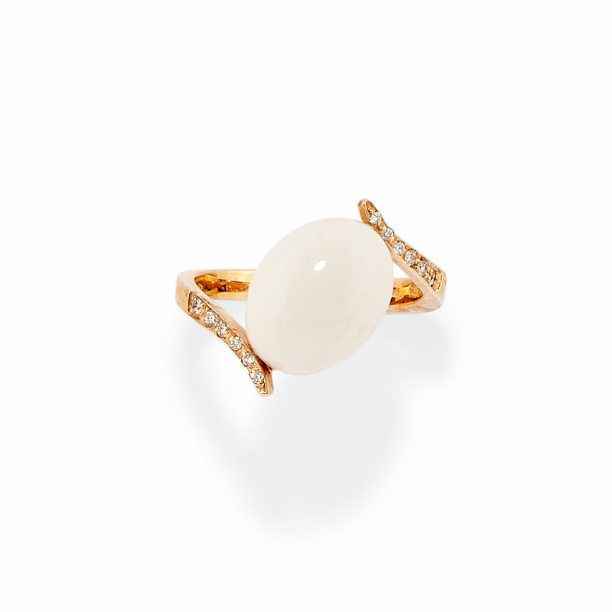 Cinque Gioielli in Oro Rosa 18k, Diamanti e Agata Bianca
