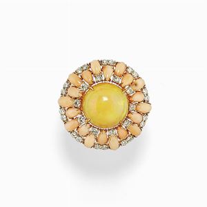 Anello in oro 18k, diamanti, opale etiope e agate