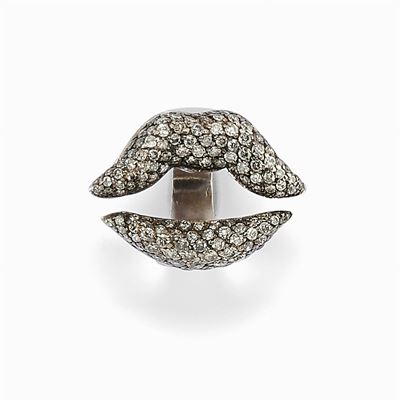 Anello in Oro Bianco, Brunito 9k e Diamanti