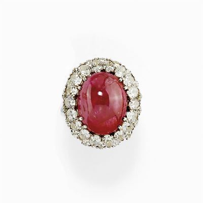 Anello in Oro Bianco 18k, Rubino e Diamanti