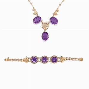 A gold and amethyst bracelet and necklace