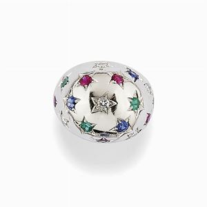  - Anello in oro bianco 18k, smeraldi, zaffiri, rubini e diamanti