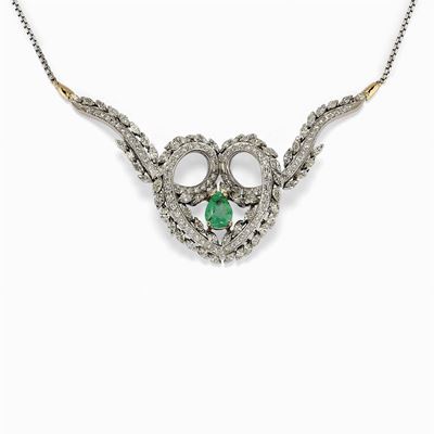 Collana in Oro Bianco 18k, Diamanti e Smeraldo