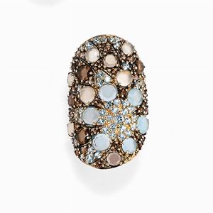 Anello in oro 18k e pietre colorate