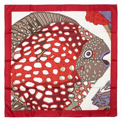 Annie Faivre, Foulard Grands Fonds, seta su fondo color panna con bordo rosso