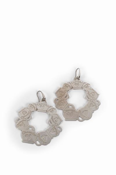 Paio di orecchini in argento, diametro 5 cm
