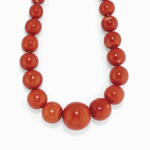 Collana in oro e corallo