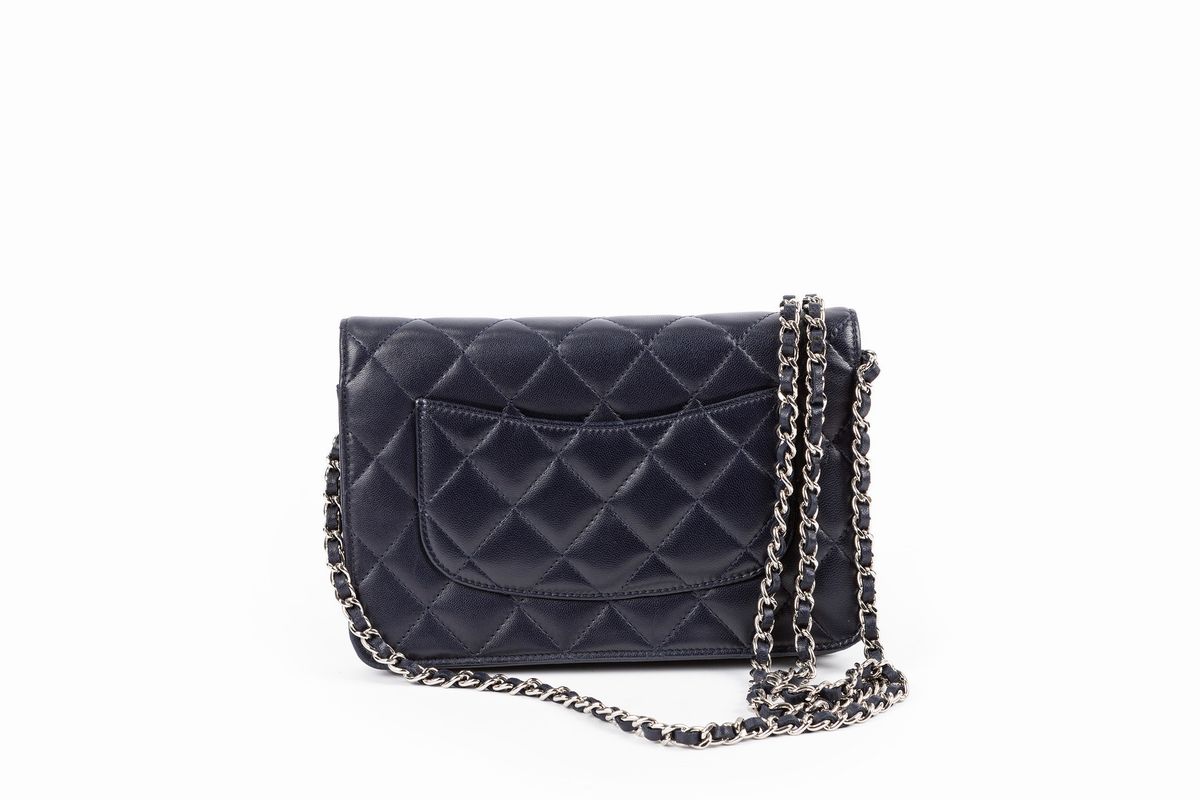Chanel - Borsa mini in pelle matelassé blu, 2010