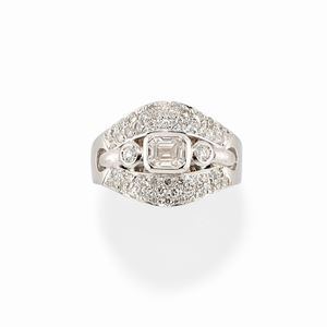 A 18k white gold and diamond ring