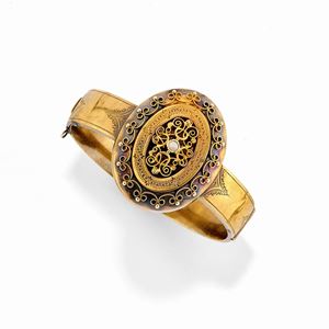  - Bracciale in oro giallo 14k, inizio XX secolo