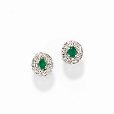 Orecchini in Oro Bianco 18k, Smeraldi e Diamanti