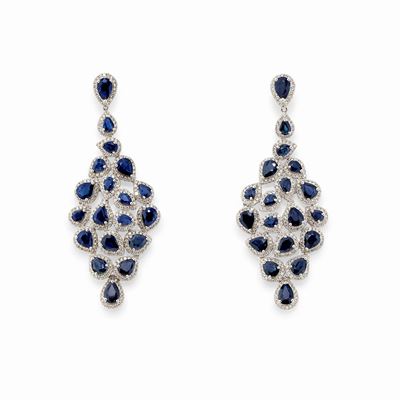 Orecchini in Oro Bianco 18k, Diamanti e Zaffiri