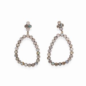  - Orecchini in oro giallo 18k, argento e labradorite