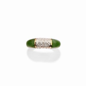  - A 18k two-color gold, jade and diamond ring