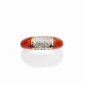  - A 18k two-color gold, coral and diamond ring
