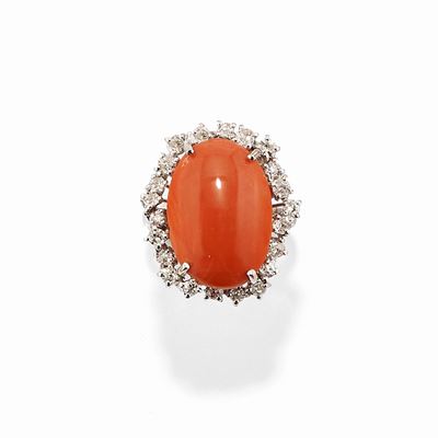 Anello in Oro Bianco 18k, Corallo e Diamanti