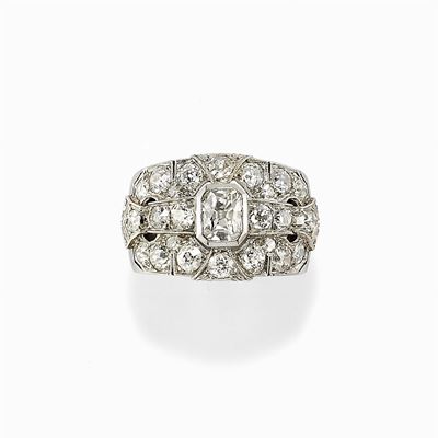 Anello in Platino e Diamanti, 1930 Circa