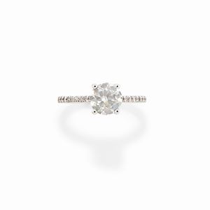  - Anello in oro bianco 18k e diamanti