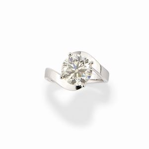  - Anello in oro bianco 18k e diamante