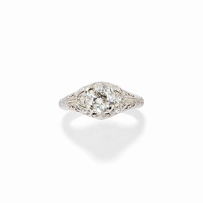 Anello in Platino e Diamanti, 1920 Circa