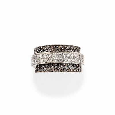 Anello in Oro Bianco 18k e Diamanti Brown e Incolori