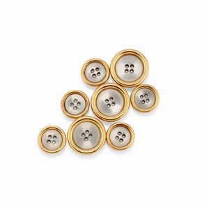 Bulgari - Otto bottoni in oro giallo 18k e acciaio