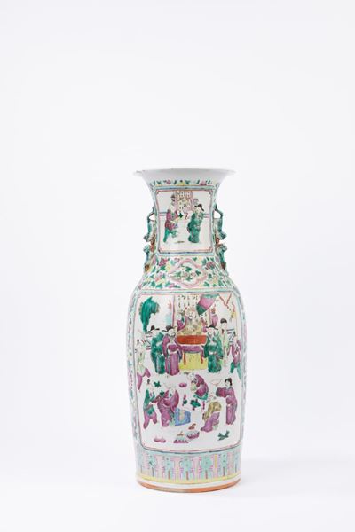 Porcellana cinese, Vaso a balaustro decorato a riserve, fine secolo XIX