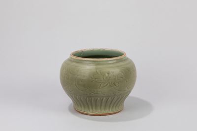 Vaso Longquan Celadon. Cina, Dinastia Ming, Secolo XV/XVI