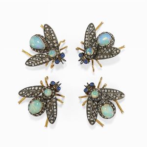 Quattro spille in argento, oro, opali, diamanti e zaffiri