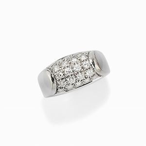 Anello in oro bianco 18k e diamanti