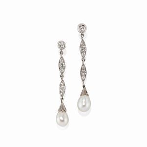 Orecchini in platino, oro bianco 18k, diamanti e perle coltivate