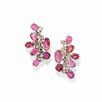 Orecchini in Oro Bianco 18k, Diamanti e Rubini