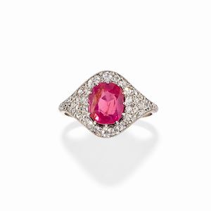  - Anello in platino e rubino, 1920 circa