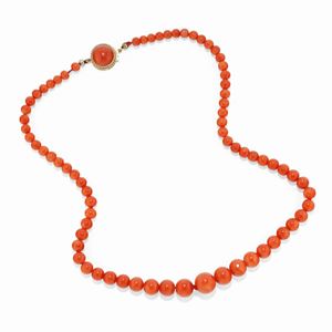 Collana in oro giallo 14k e corallo