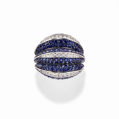 Anello in Oro Bianco 18k, Zaffiri e Diamanti