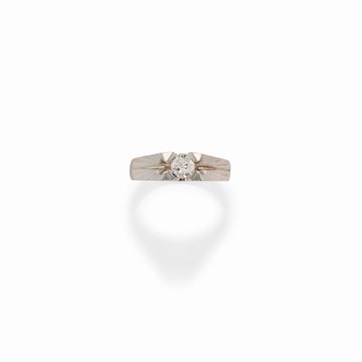 Anello con Diamante