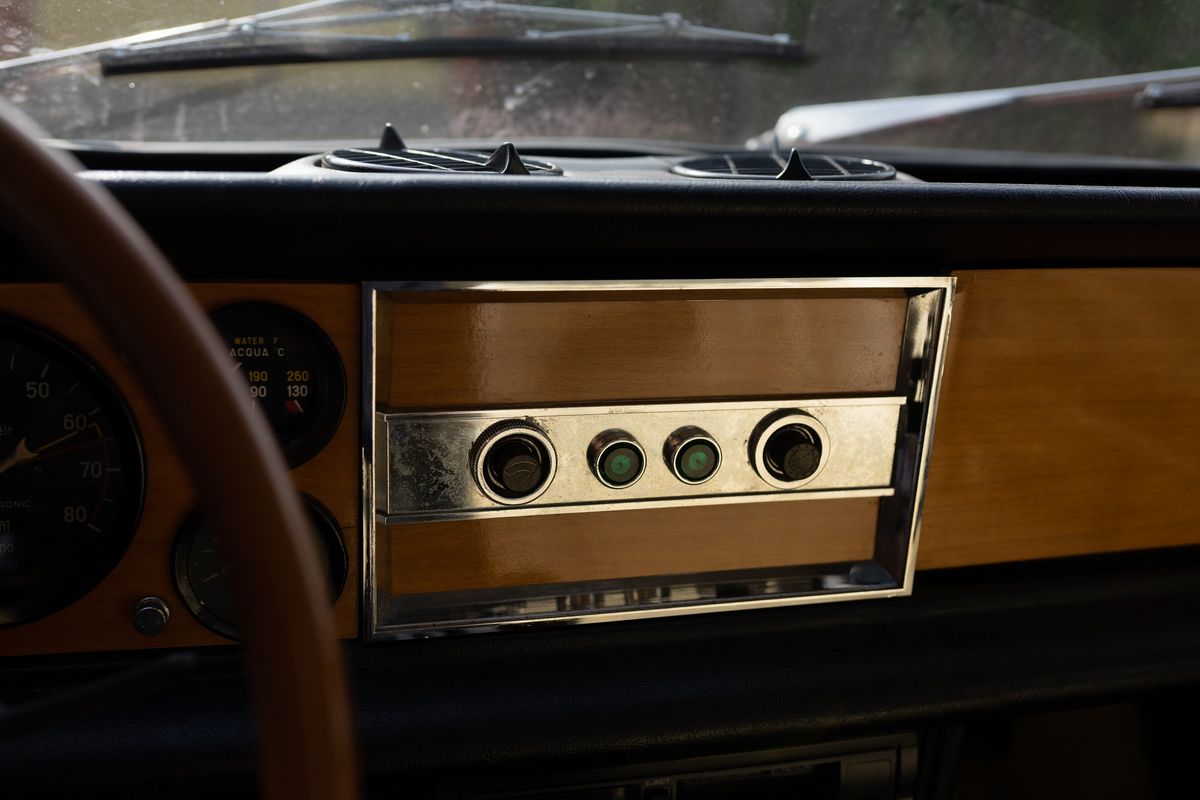 Fiat - 124 Sport Spider (pininfarina)