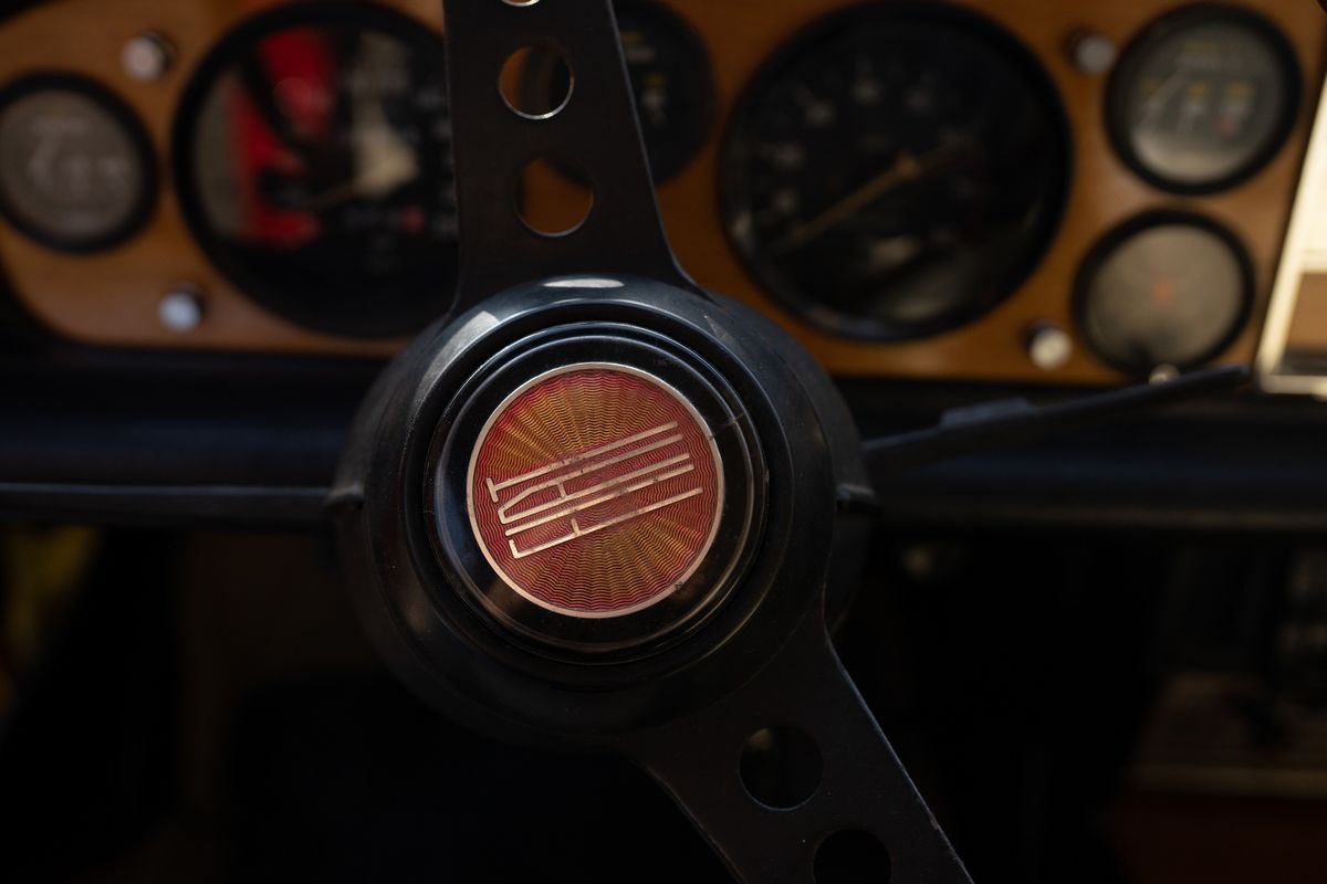 Fiat - 124 Sport Spider (pininfarina)
