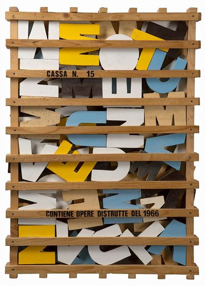 Cassa che contiene opere distrutte n. 15, legno e colori acrilici, 1966
