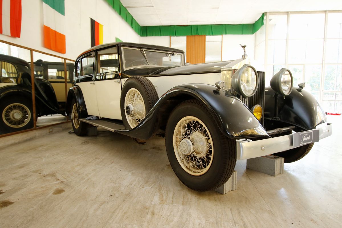 Rolls Royce - Phantom II 4-door Sport Saloon (hooper & Co)