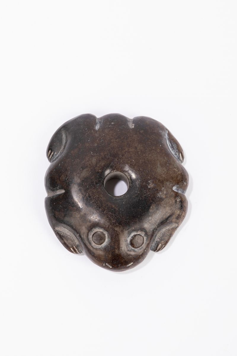 Pendente in giada a forma di ranocchio, Cina, fine dinastia Qing