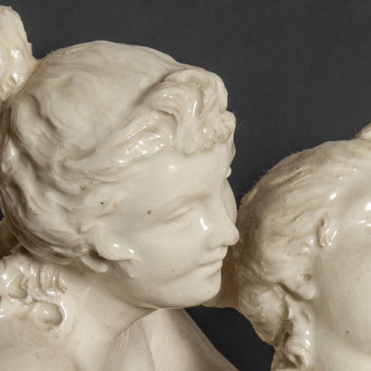 Importante Gruppo Scultoreo in Maiolica Bianca Raffigurante Baccanale, Manifattura di Capodimonte...