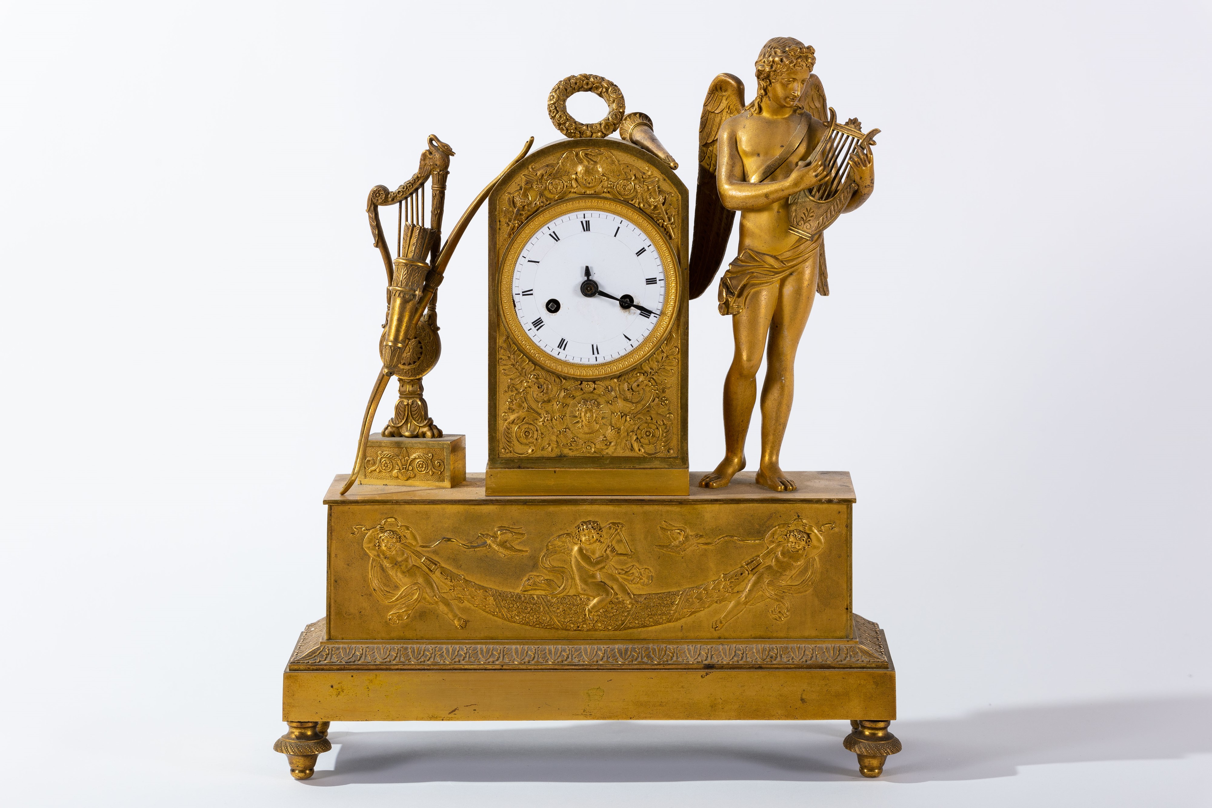 Pendola Impero in Bronzo Dorato con Cupido che Suona la Cetra, Inizi Secolo XIX