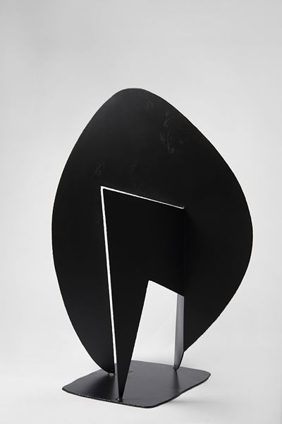 Funzione di forma concreta, ferro verniciato nero, 1955