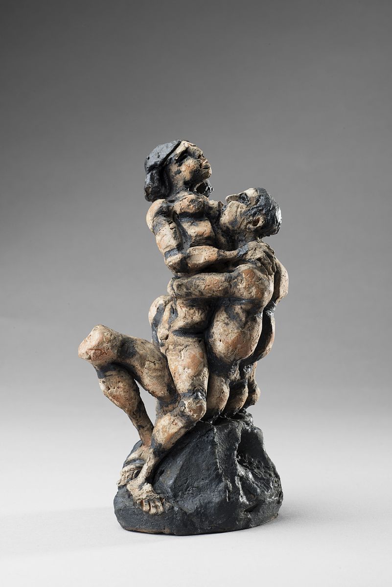 Agenore Fabbri - Coppia di innamorati I, 1979, terracotta policroma